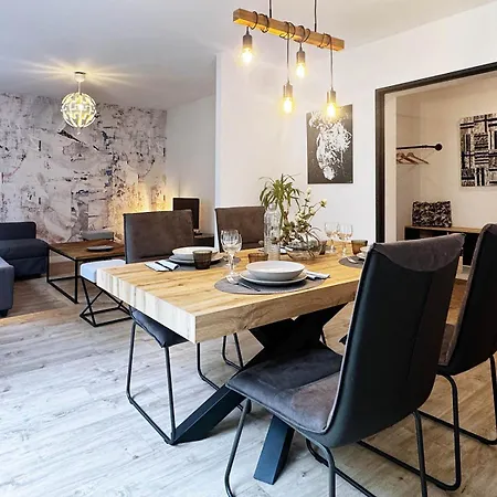 Vieux Schilick - 84m2 - 2 Bedrooms - Private Parking *